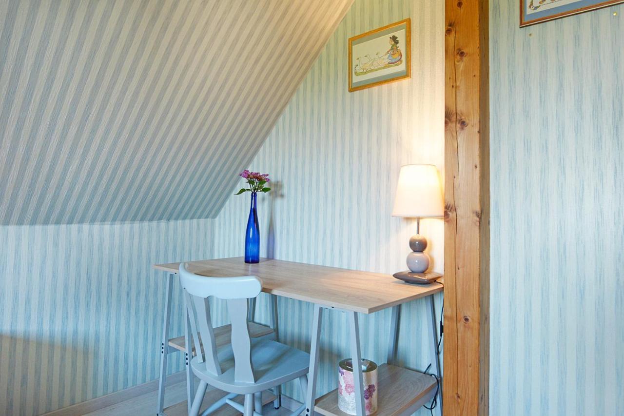 Aux Pieds Des Vignes Bed & Breakfast Ingersheim Bagian luar foto